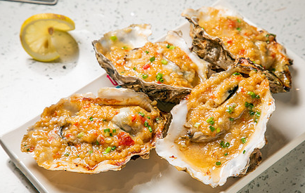 夜市美食新宠：蒜香烤生蚝热销指南2023(图1)