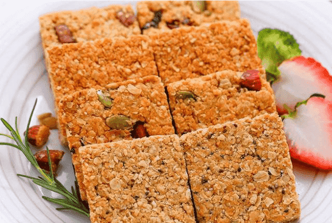 “如何选择合适的夜宵：保持饱腹感又不发胖的最佳选择”(图2)