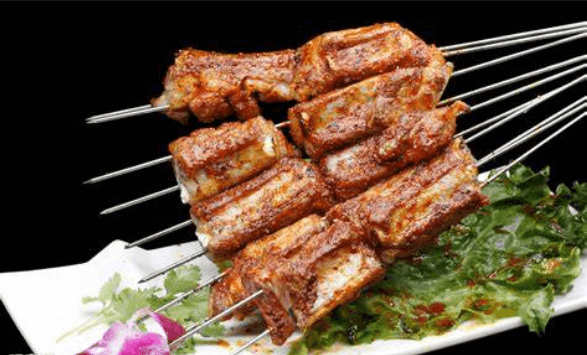 品味极致:夕阳夜排档的五款必试经典菜品(图2) 品味极致:夕阳夜排档的五款必试经典菜品(图2)